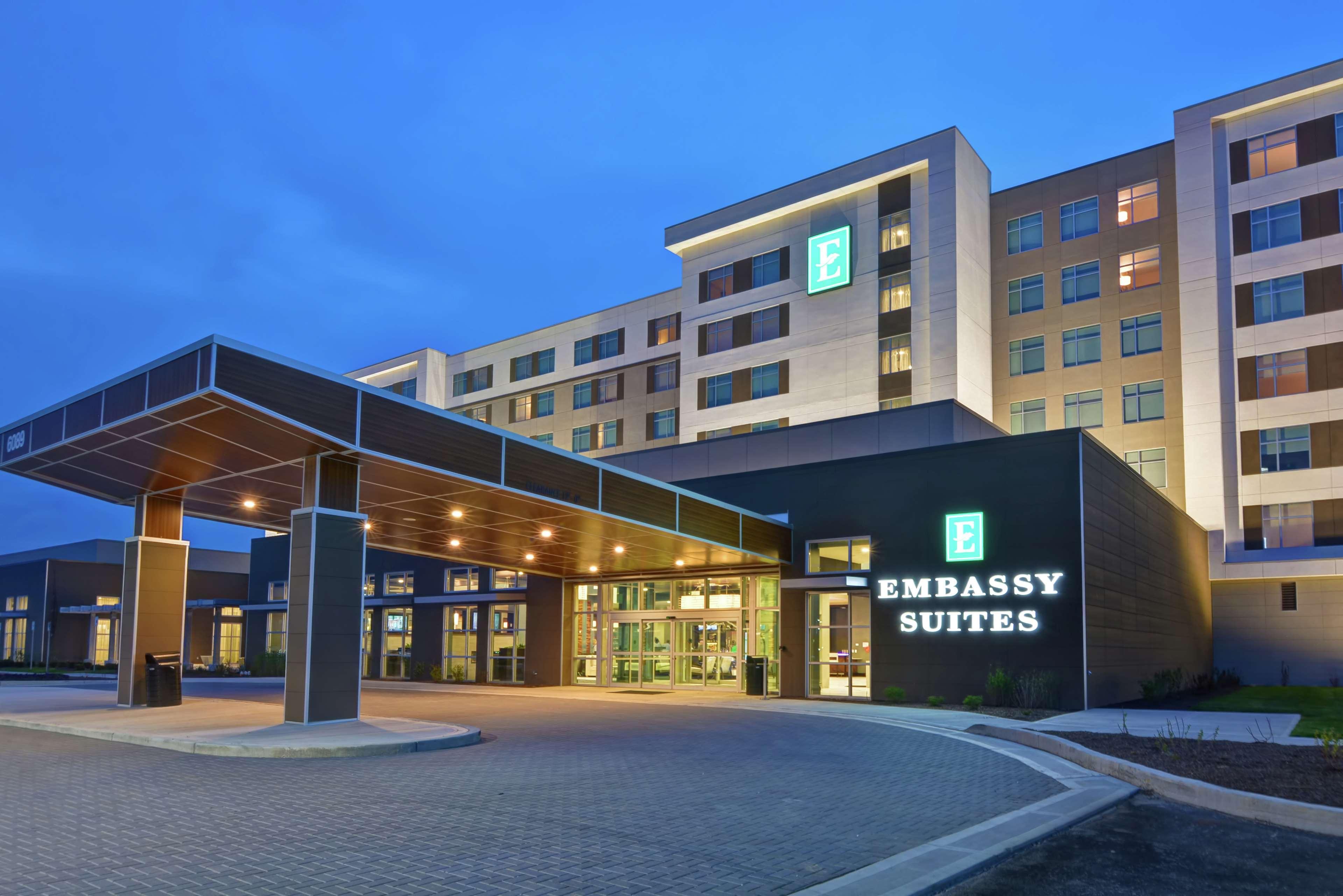Embassy Suites By Hilton Plainfield Indianapolis Airport Exterior photo
