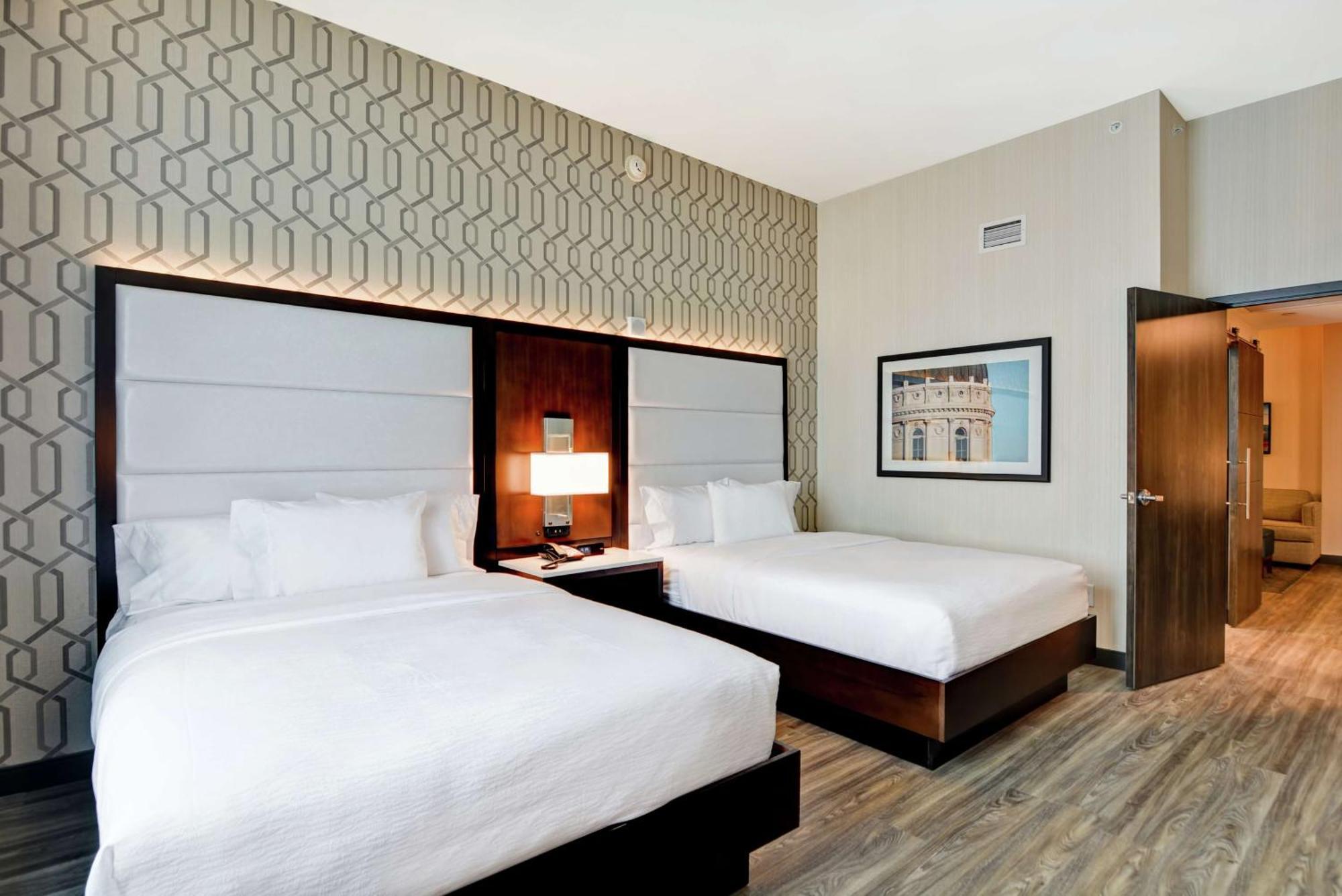 Embassy Suites By Hilton Plainfield Indianapolis Airport Exterior photo